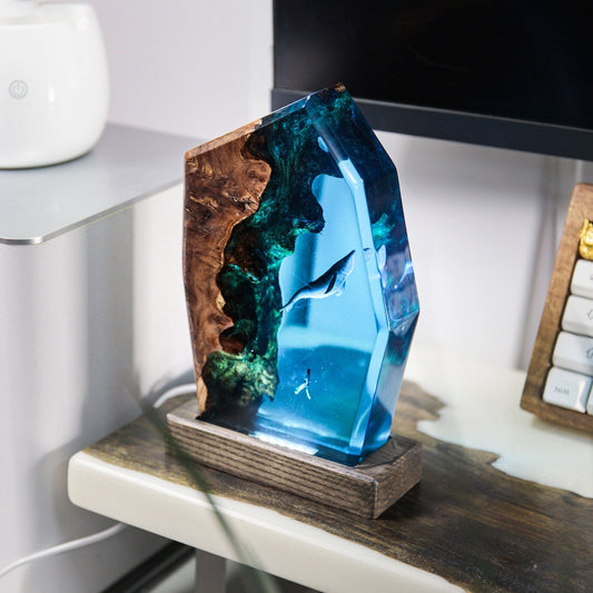 Epoxy Lamp – Custom Night Light Deep Whale Sea
